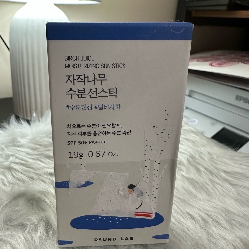 Round Lab Birch Juice Moisturizing Sun Stick - White